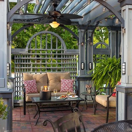 The Aerie Bed & Breakfast Ню Берн Екстериор снимка