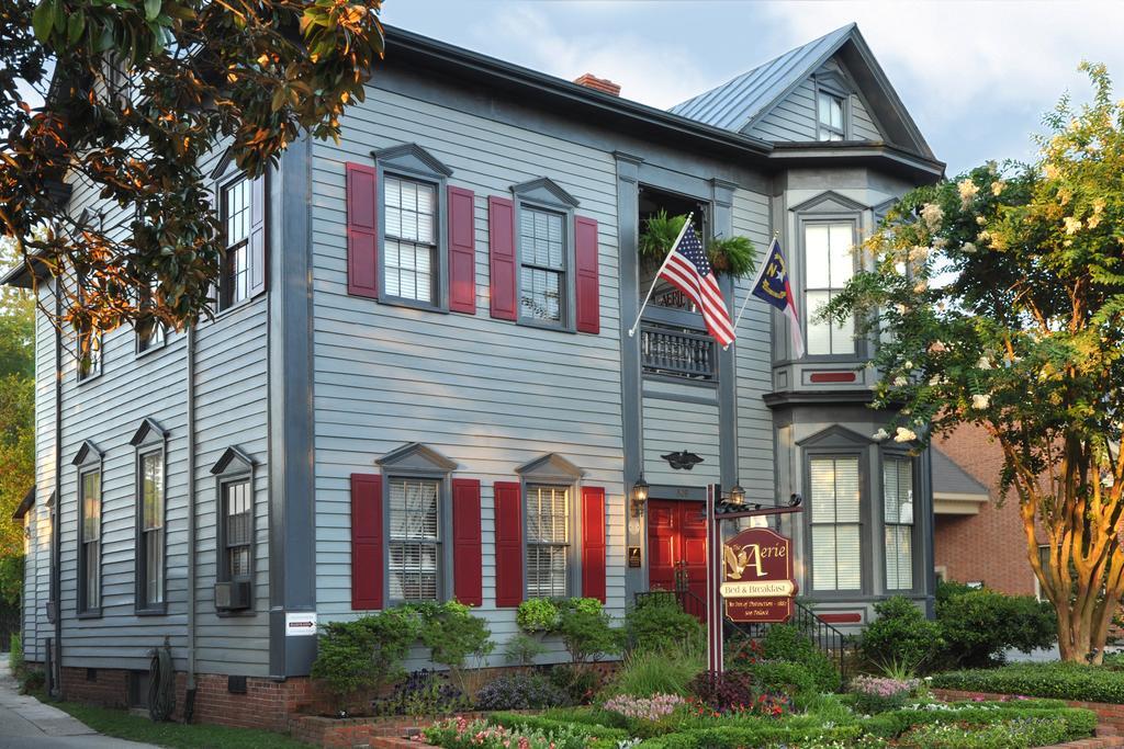 The Aerie Bed & Breakfast Ню Берн Екстериор снимка