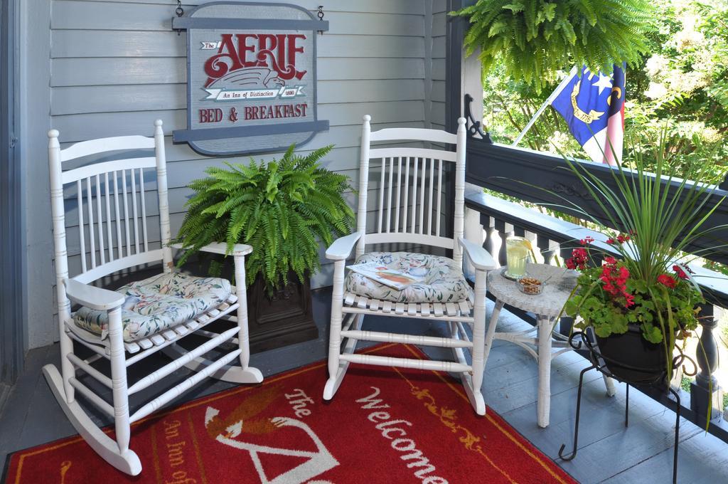 The Aerie Bed & Breakfast Ню Берн Екстериор снимка